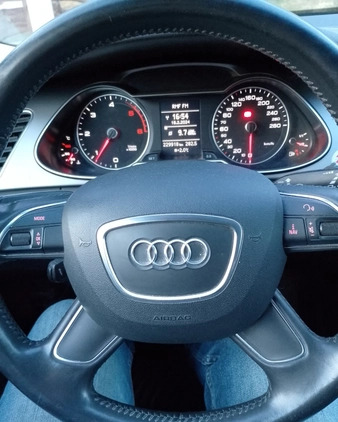 Audi A4 cena 40800 przebieg: 230000, rok produkcji 2013 z Mysłowice małe 79